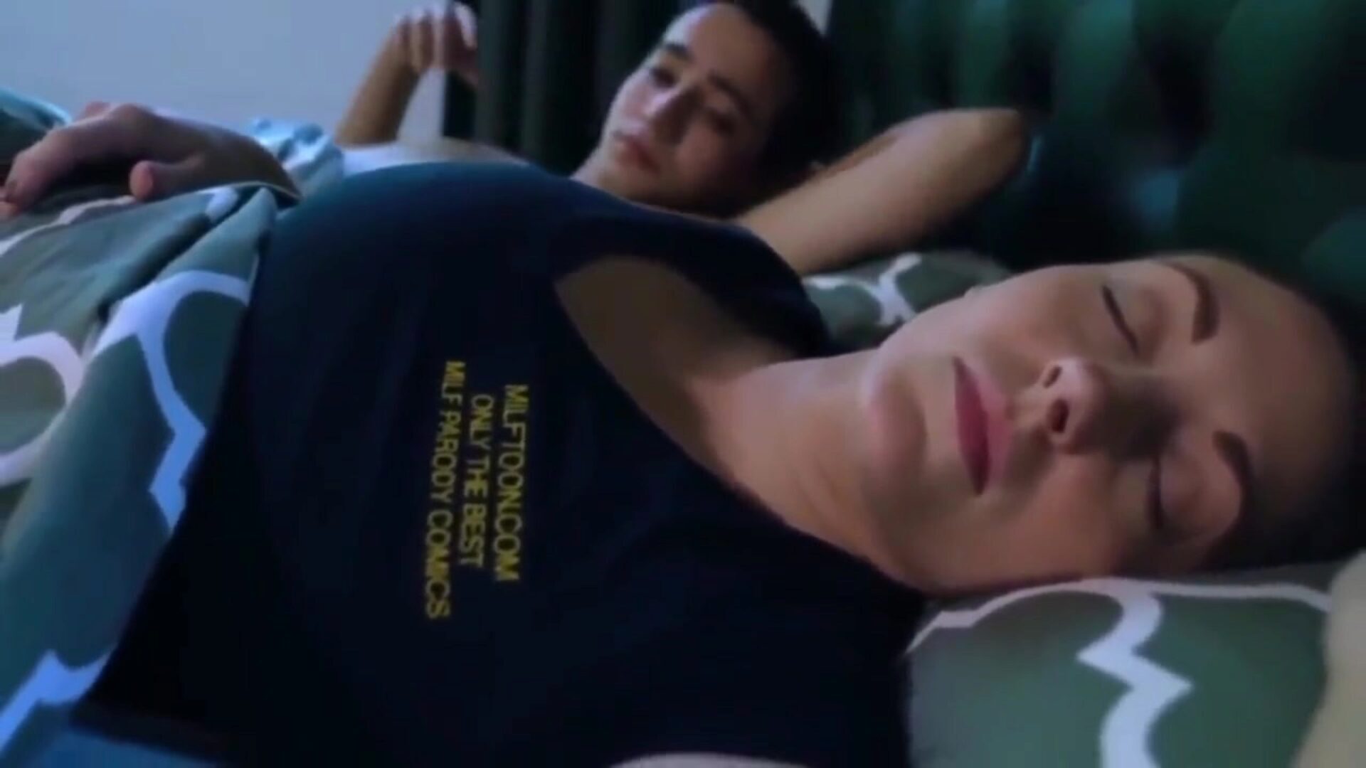Fucking my horny stepmom as we woke up